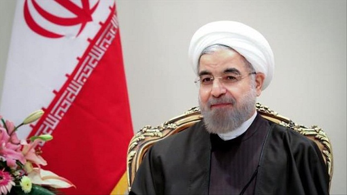 Iran: Le président Rohani plaide pour l`enseignement en anglais